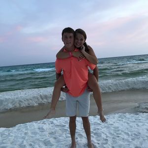 Meet your Posher, Kiley